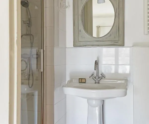 Lägenhetshotell L'apparthotel Particulier 3*