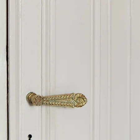 L'apparthotel Particulier 3*