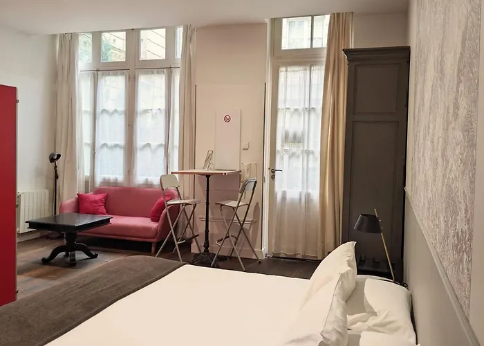 L'apparthotel Particulier 3*